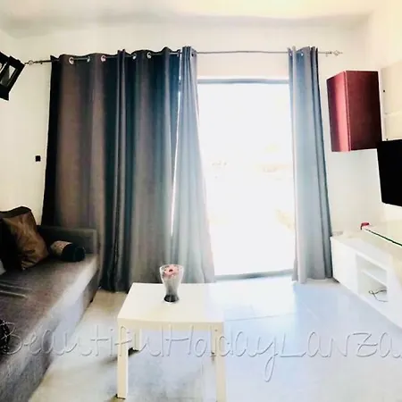 شقة Nobleza With Pool, Sat-tv, Wifi & Air Conditioner *